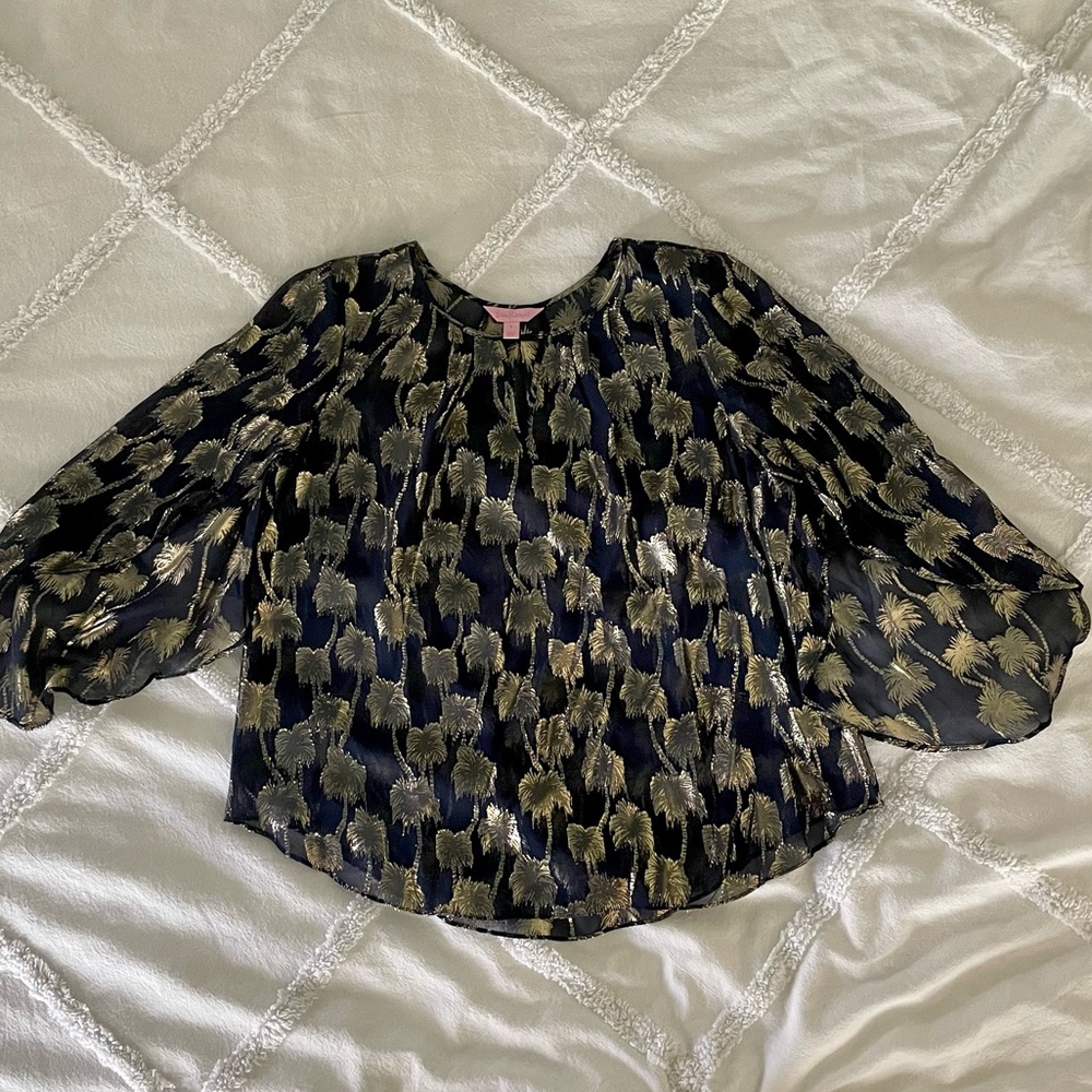 Lilly Pulitzer navy and gold thread top